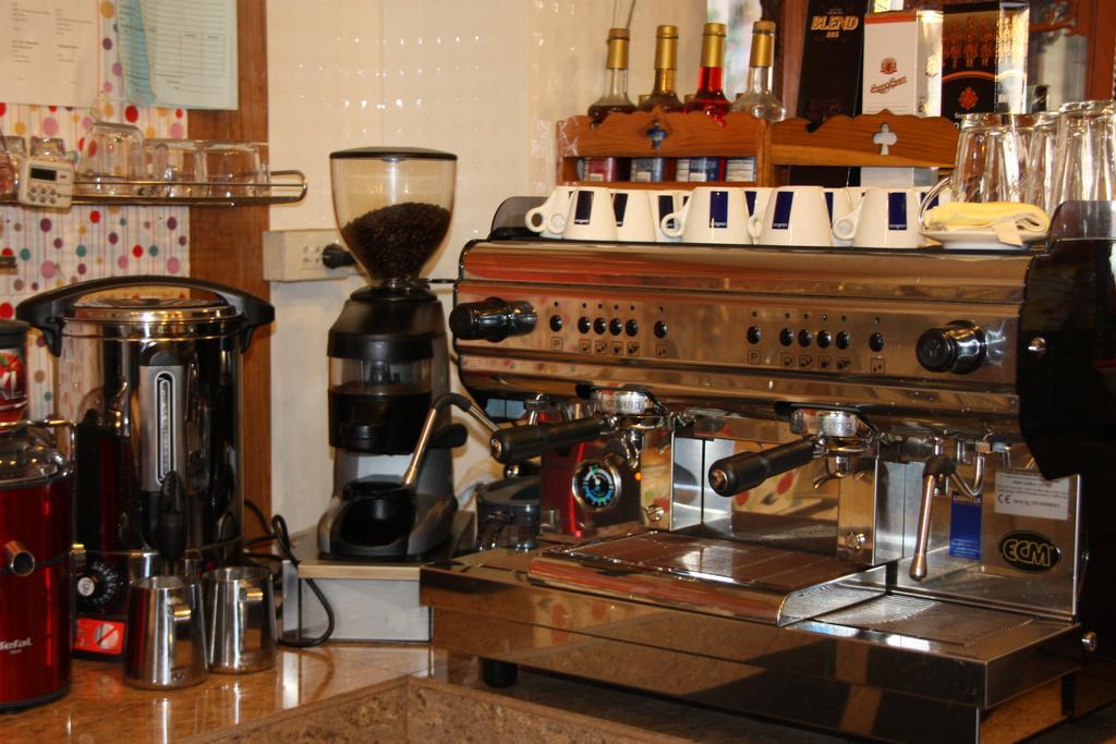 Хостел Coffeeandbeer Паттайя Номер фото